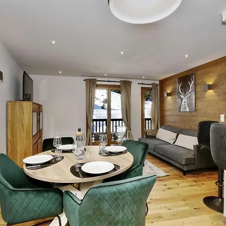 Rénové 42m² - 4 Pers - 1550, Sud, Skis Aux Pieds, Proche Centre, Parking Inclus - Fr-1-631-121